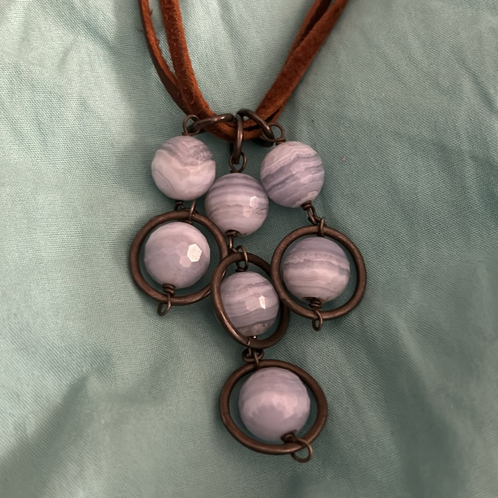 Vintage Stone Leather Necklace - Picture 3 of 8